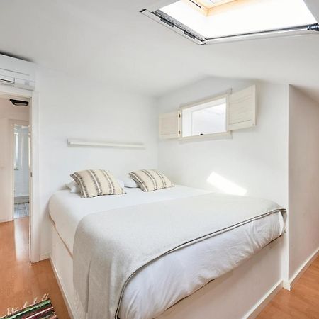 Bright Apt W Balcony, Ac, Parking, By Timecooler Lisboa Extérieur photo